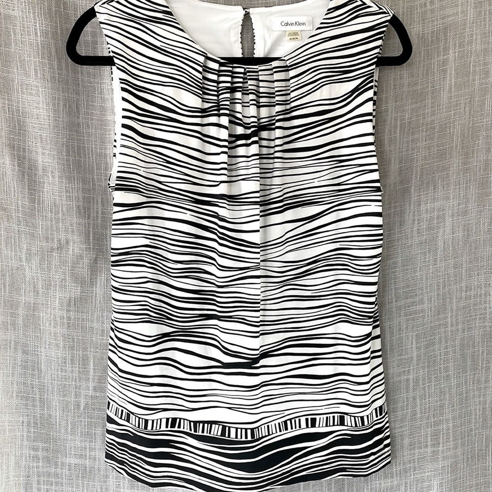 Black and white CALVIN KLEIN